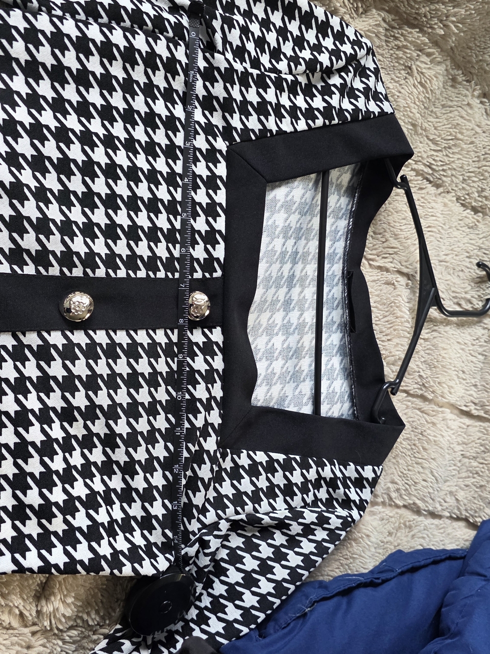 SHEIN Black & White Houndstooth Long Sleeve Button-Front Dress - Picture 3 of 10